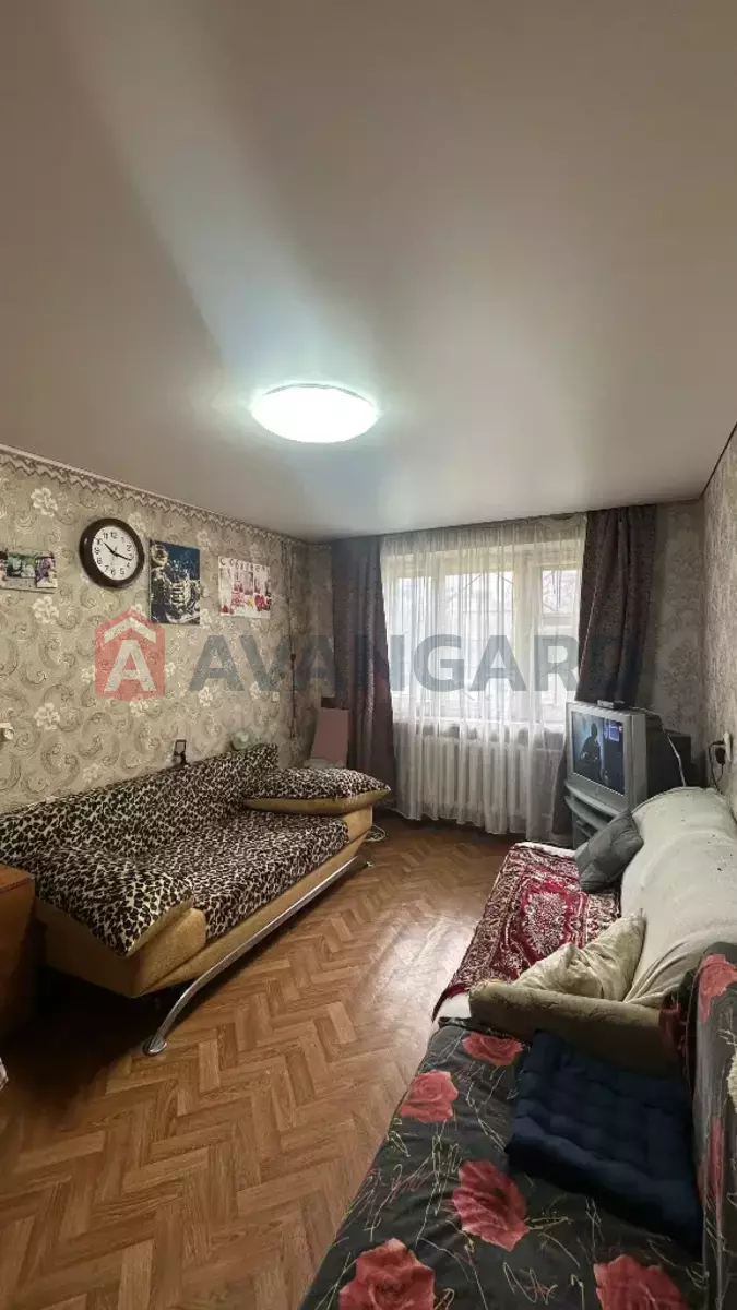 2 ��. ��������, 46/-/6 ��. �., 1/3 ������ ���� 1