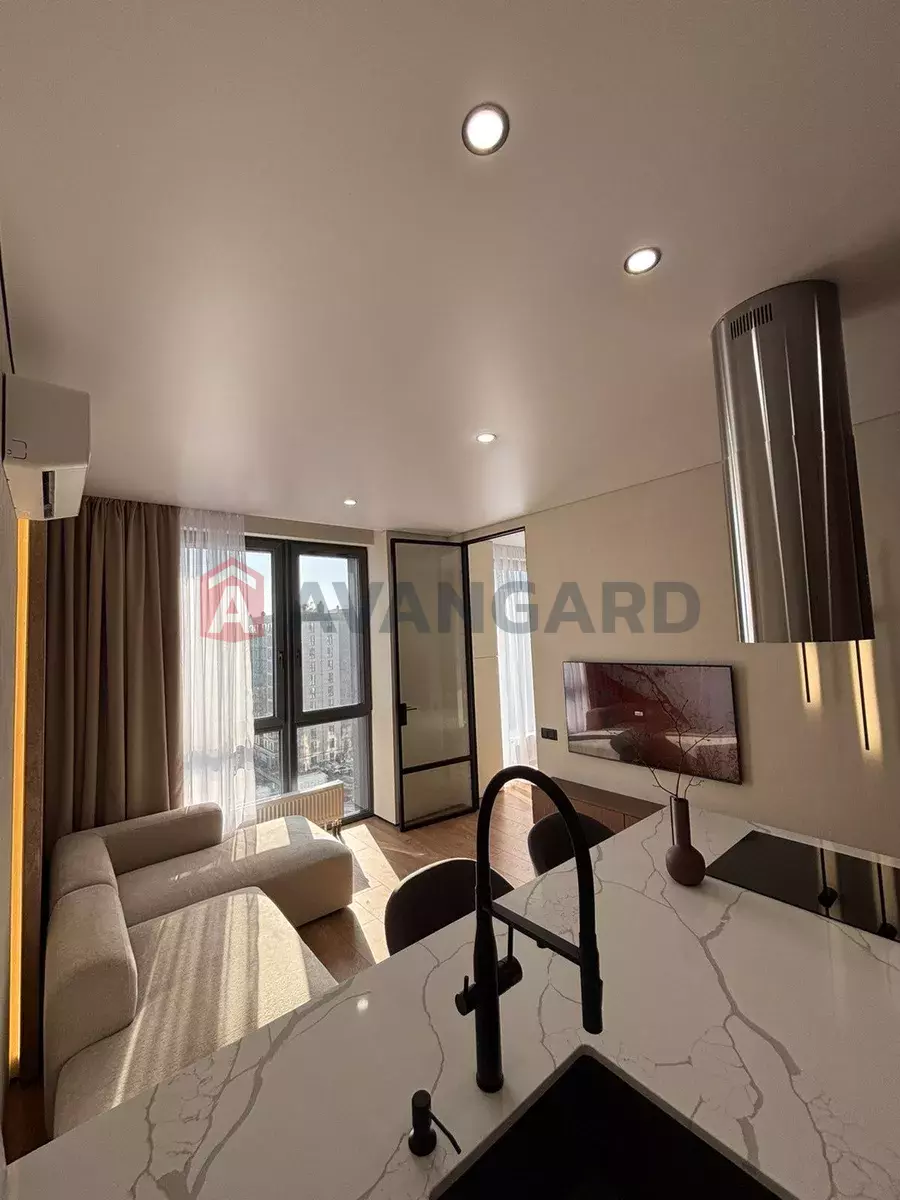 2 ��. ��������, 41/-/20 ��. �., 10/24 ������ ���� 2