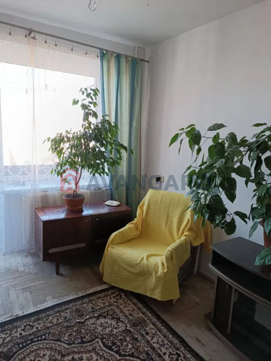 1 ��. ��������, 38/-/8 ��. �., 10/10 ������ ���� 5