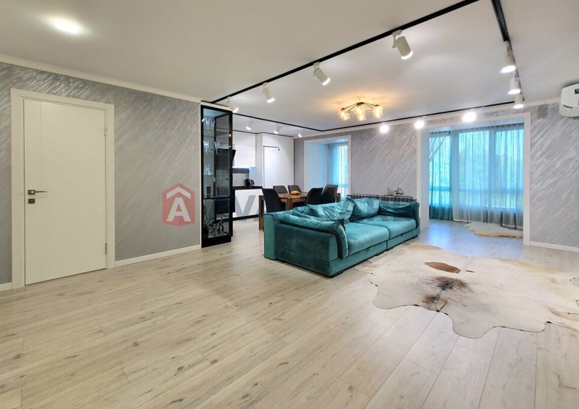 3 ����. ��������, 91/45/40 ��. �., 4/8 ���� ���� 12