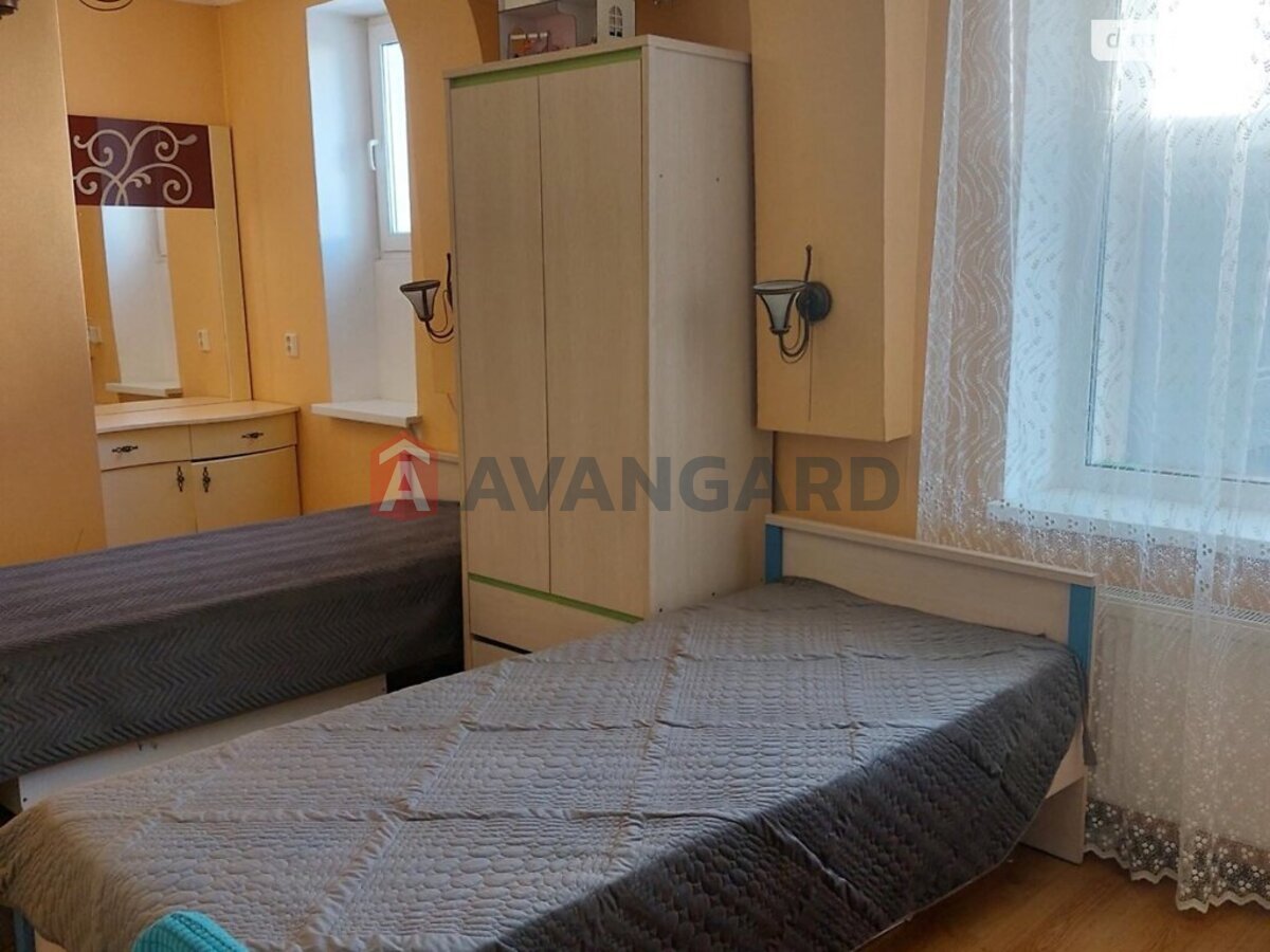 3 ����. ��������, 95/-/- ��. �., 3/4 ���� ���� 14