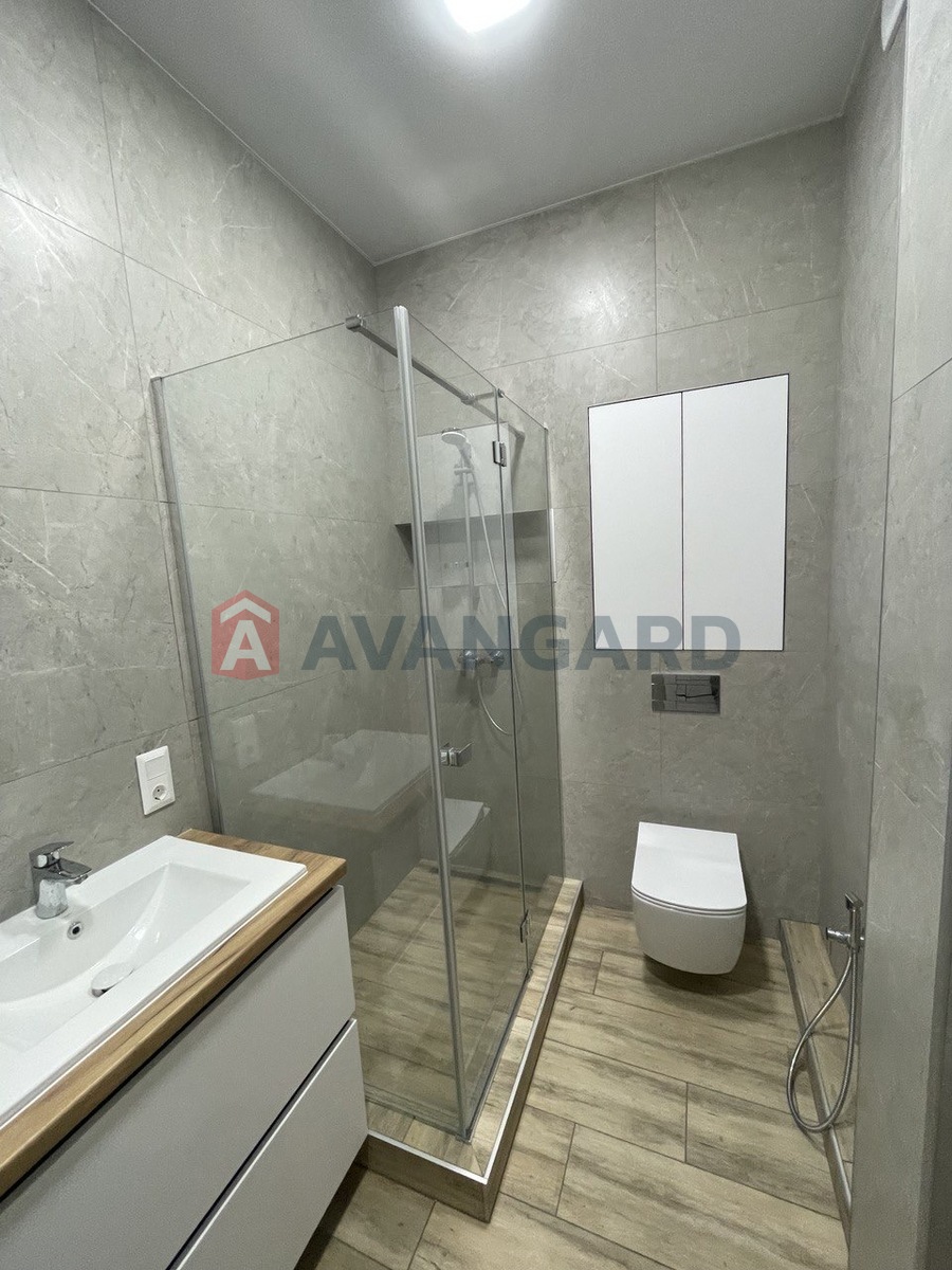 2 ��. ��������, 50/-/- ��. �., 9/9 ������ ���� 7