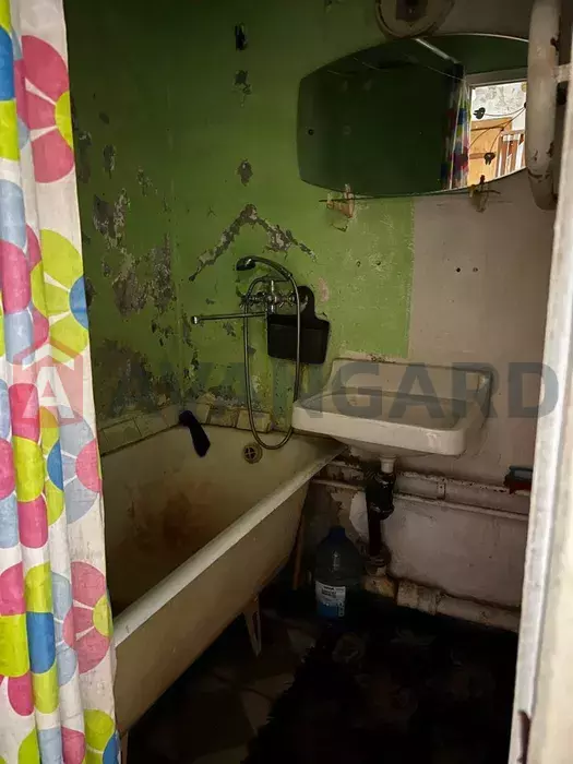 1 . , 35/-/8 . ., 9/16   6