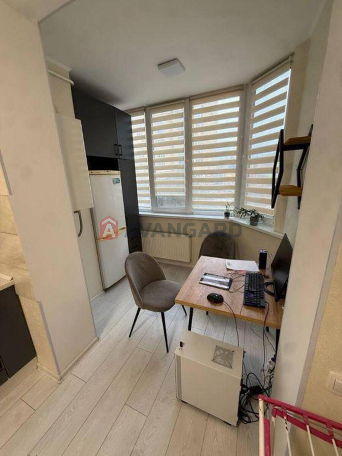 1 ��. ��������, 41/-/15 ��. �., 1/11 ������ ���� 6