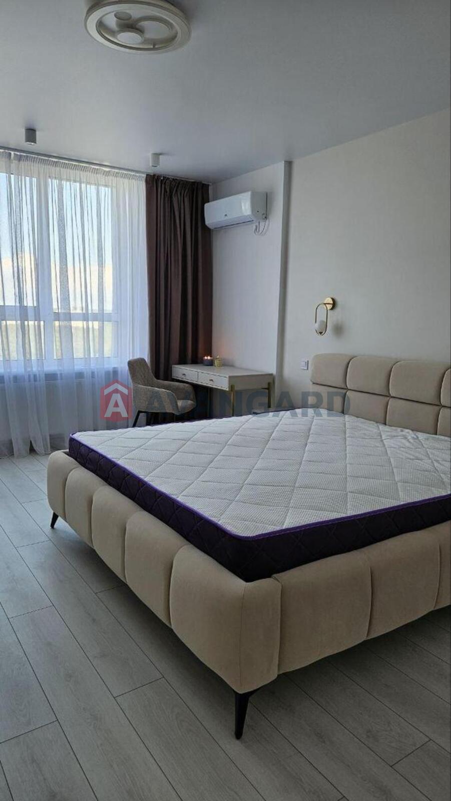 1 ��. ��������, 60/21/20 ��. �., 22/28 ������ ���� 5