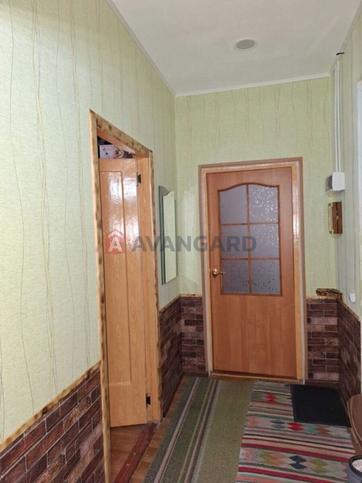 2 ��. ��������, 48/-/7 ��. �., 2/2 ������ ���� 2