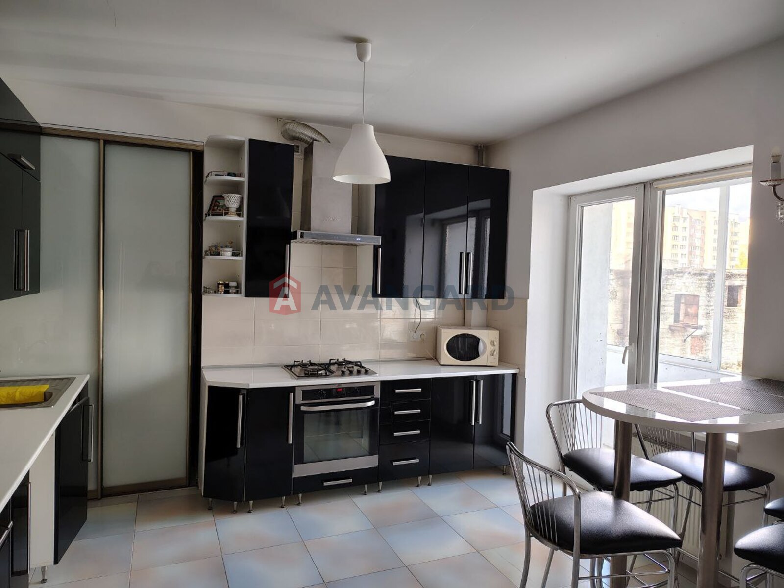 3 кім. квартира, 79/60/27 кв. м., 2/10 поверх фото 2 3 кім. квартира, 79/60/27 кв. м., 2/10 поверх фото 2