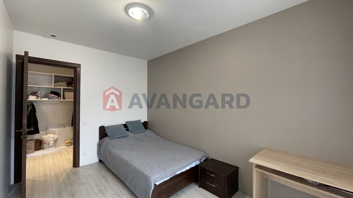 3 ��. ��������, 59/22/21 ��. �., 4/12 ������ ���� 10