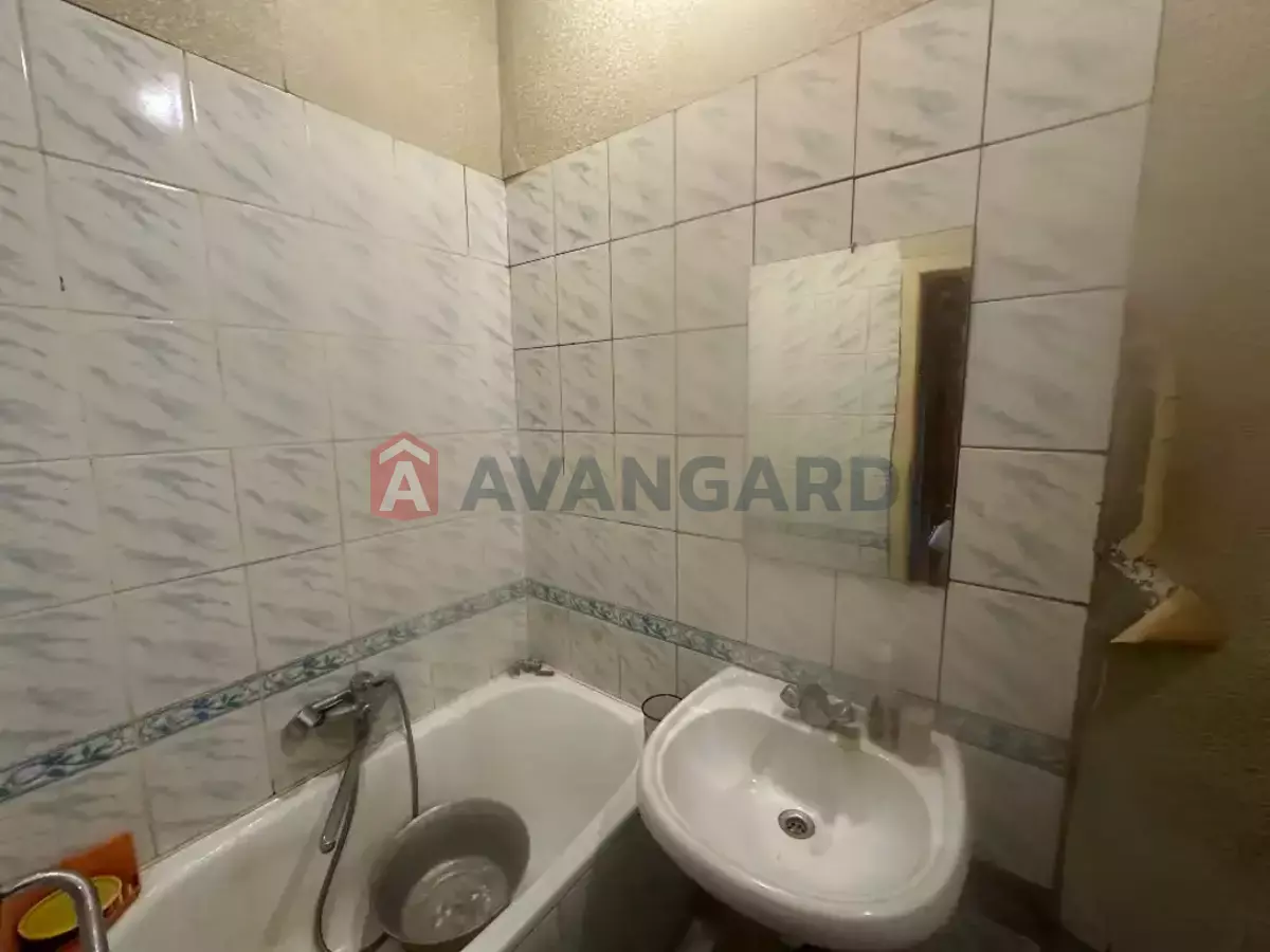 2 . , 43/28/5 . ., 4/5   12