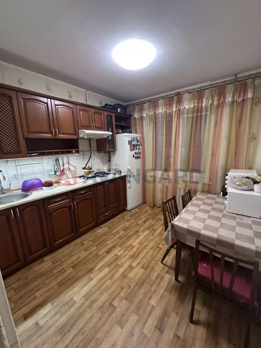 2 . , 58/-/8 . ., 5/9   5