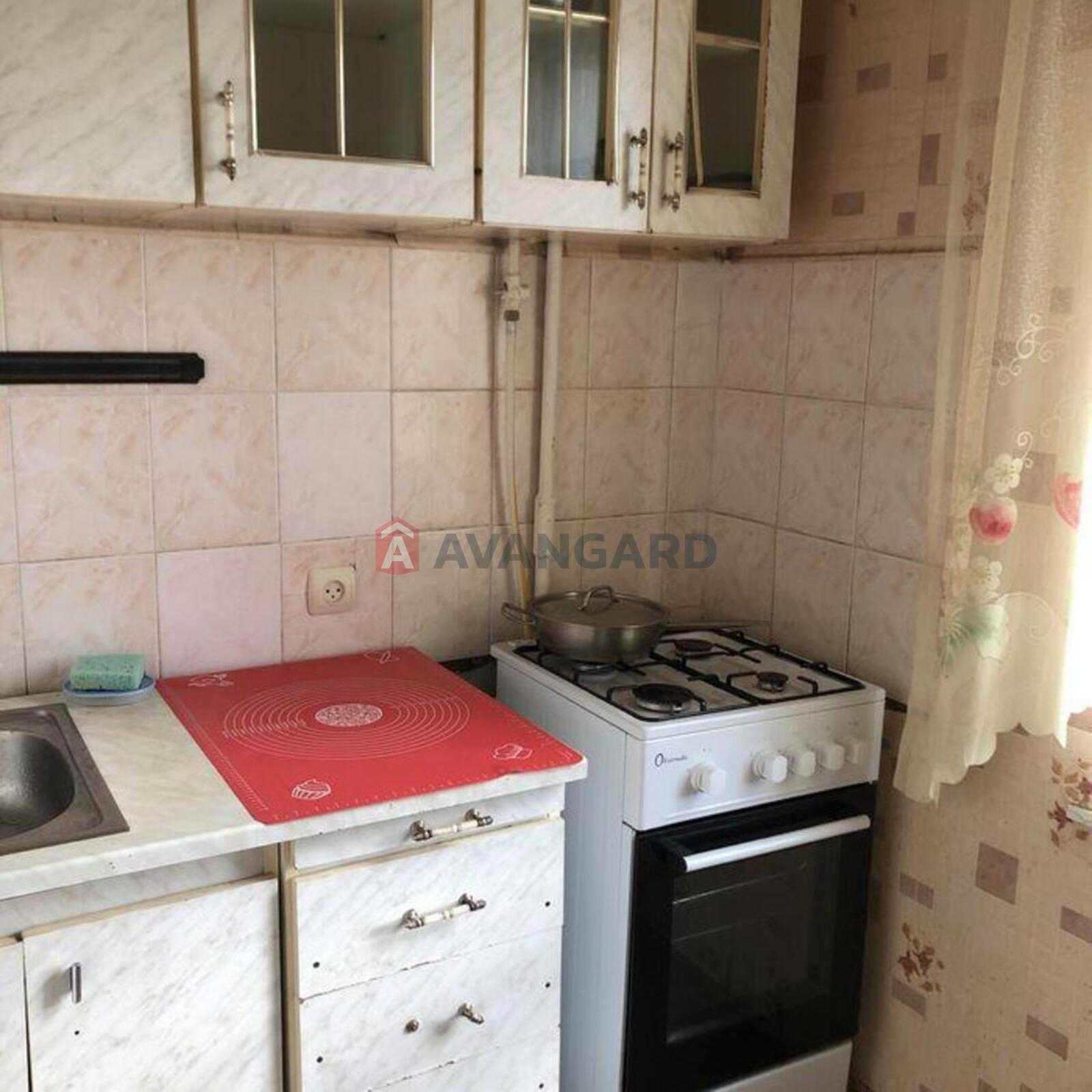 1 ��. ��������, 27/-/5 ��. �., 6/9 ������ ���� 2