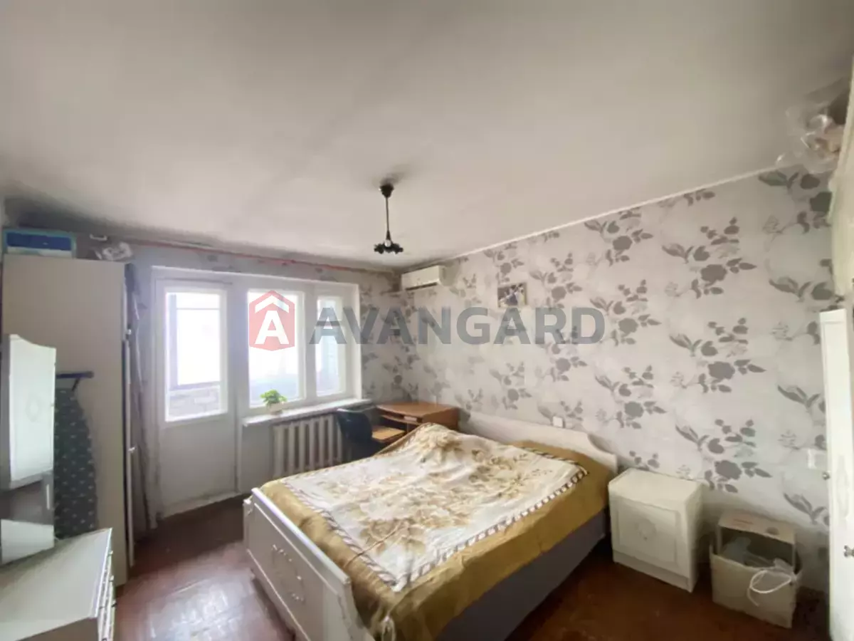 3 ����. ��������, 66/-/- ��. �., 7/8 ���� ���� 10