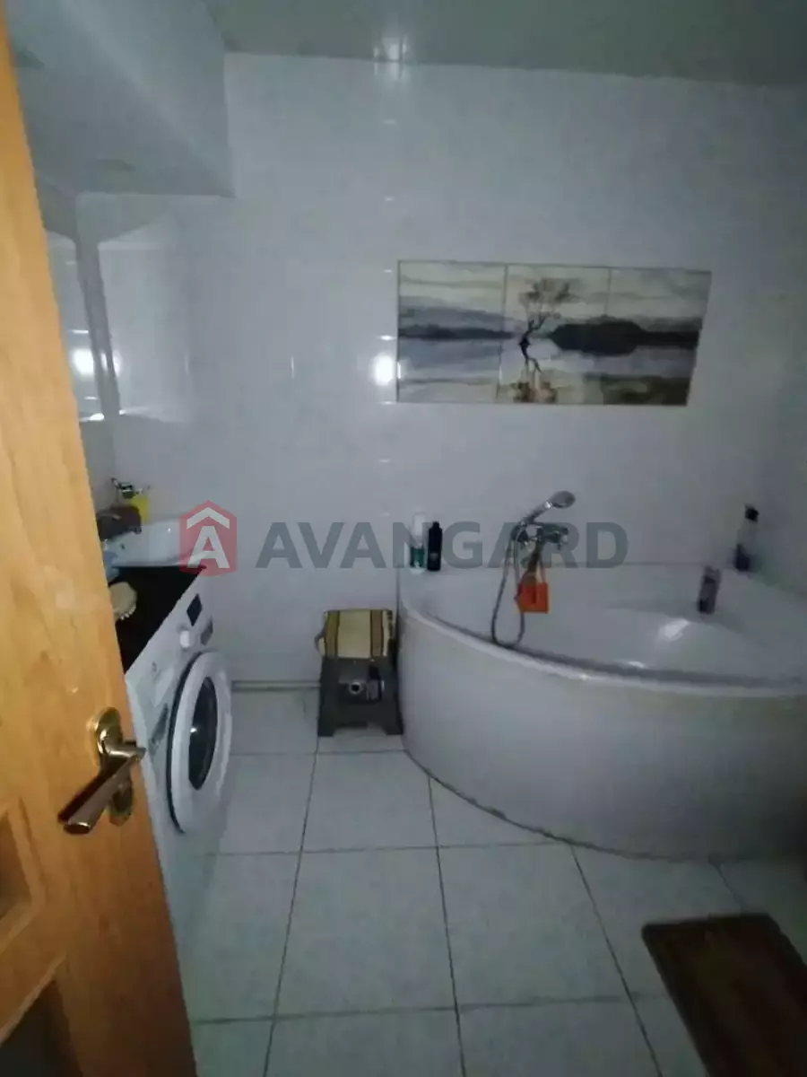 4 ��. ��������, 120/91/9 ��. �., 1/9 ������ ���� 4