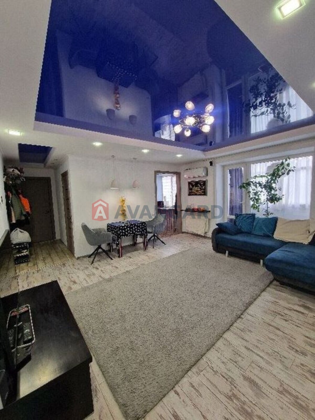 3 ��. ��������, 63/-/9 ��. �., 7/8 ������ ���� 3