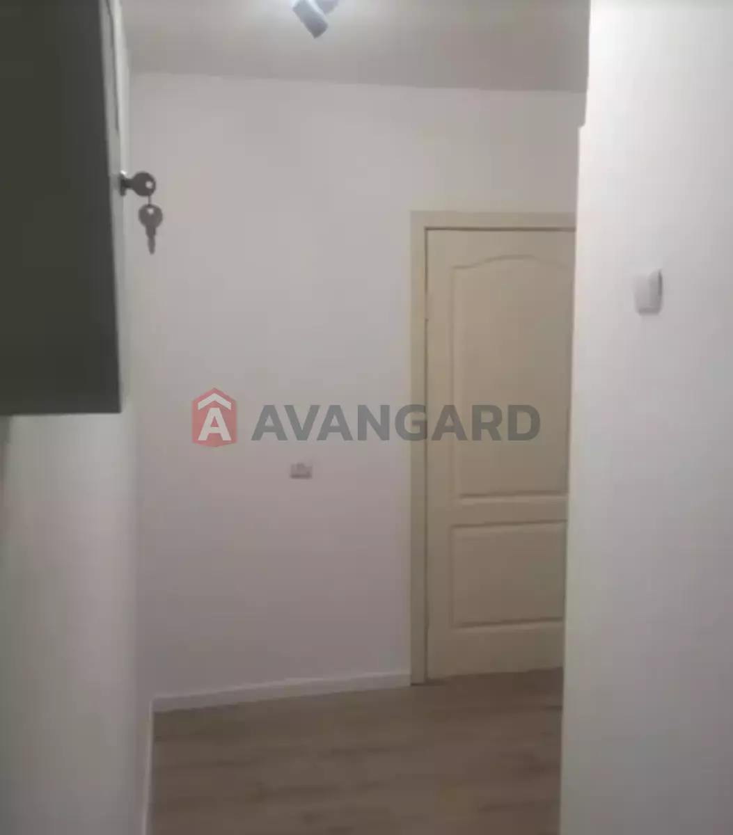 2 ��. ��������, 46/26/5 ��. �., 2/3 ������ ���� 6