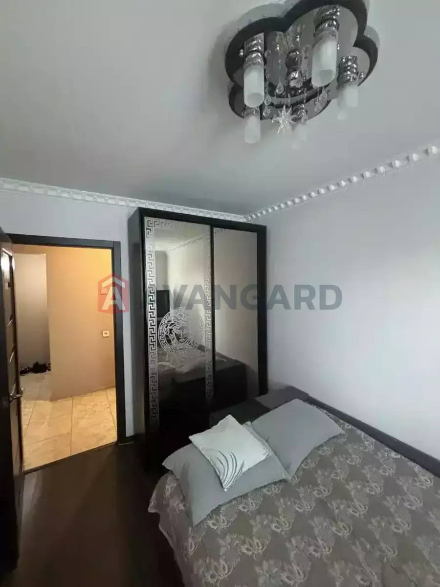 3 ��. ��������, 60/-/10 ��. �., 5/9 ������ ���� 5