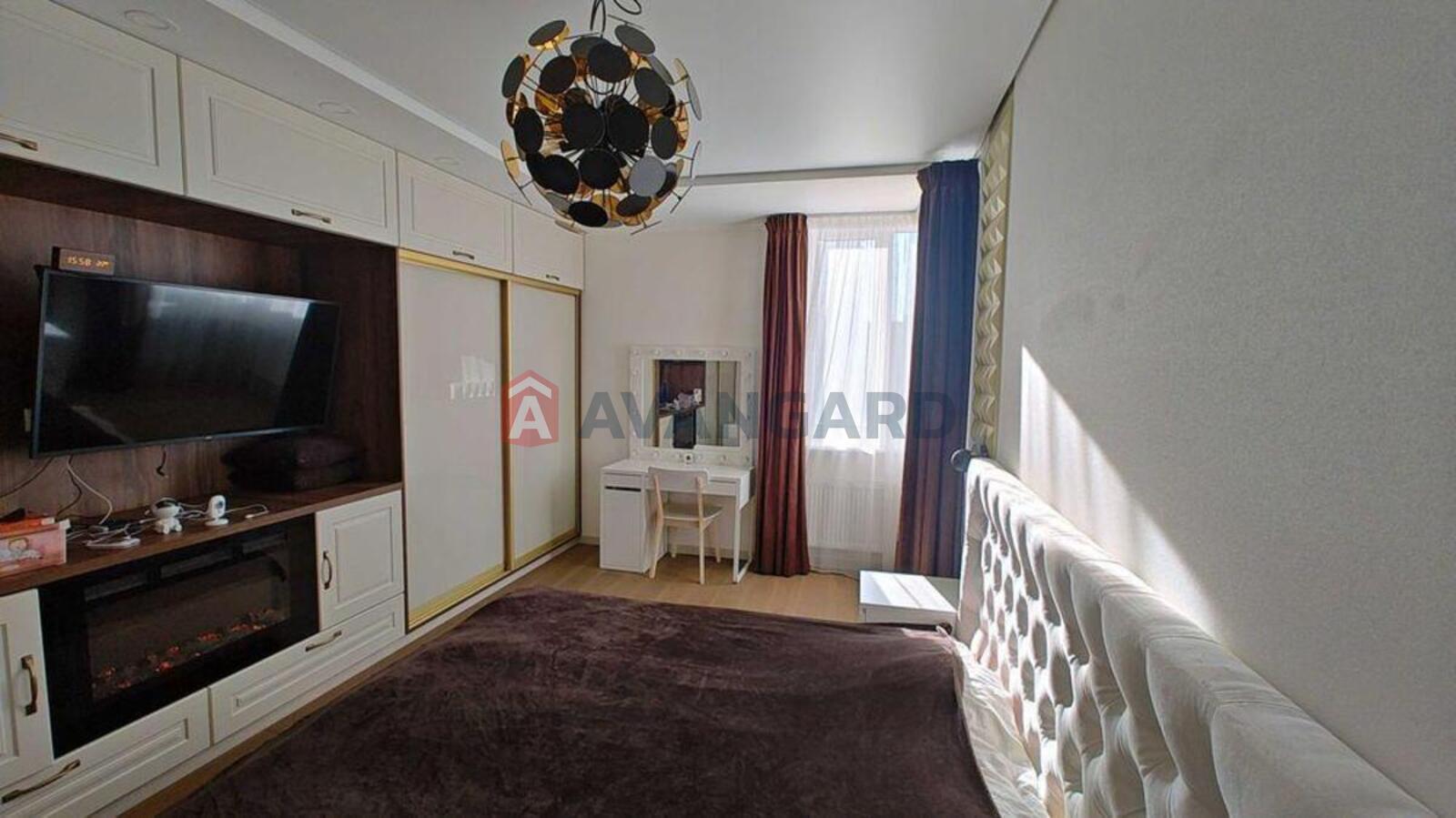 2 ��. ��������, 95/-/19 ��. �., 11/24 ������ ���� 13