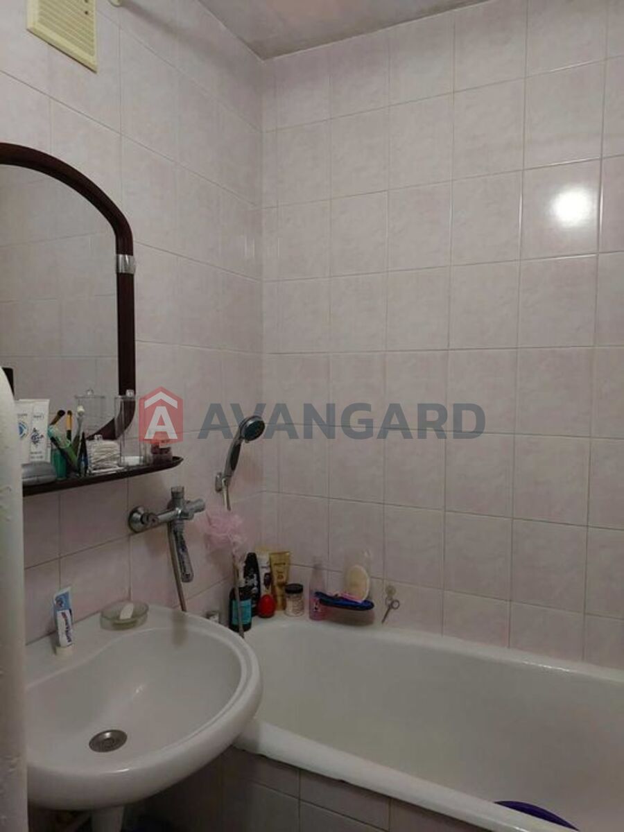 2 ��. ��������, 50/-/7 ��. �., 3/9 ������ ���� 7