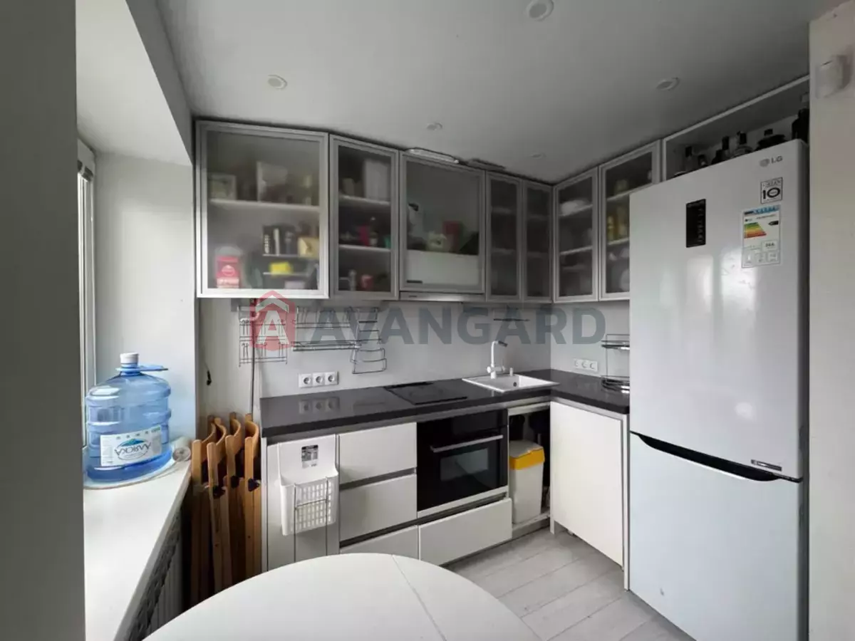 1 ��. ��������, 32/-/- ��. �., 5/9 ������ ���� 5