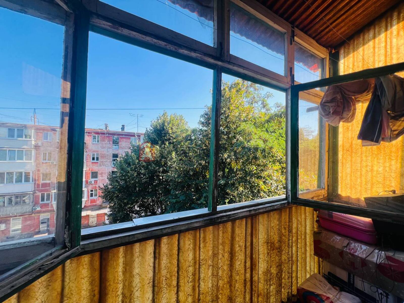 2 ��. ��������, 46/30/6 ��. �., 5/5 ������ ���� 14