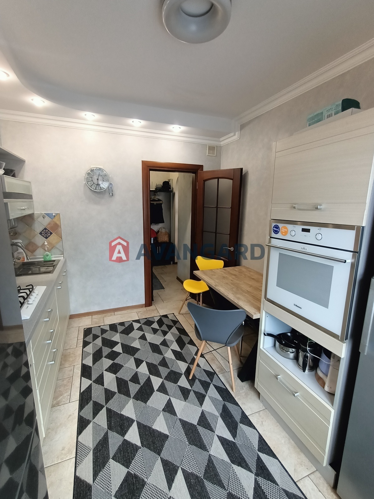 3 кім. квартира, 67/40/10 кв. м., 9/9 поверх фото 18 3 кім. квартира, 67/40/10 кв. м., 9/9 поверх фото 18