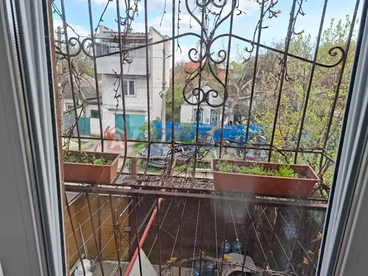 5 ��. ��������, 140/-/- ��. �., 1/3 ������ ���� 6