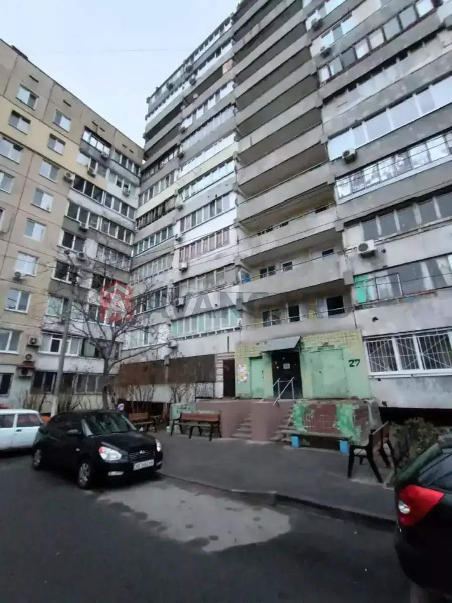 1 ��. ��������, 43/24/8 ��. �., 3/12 ������ ���� 16