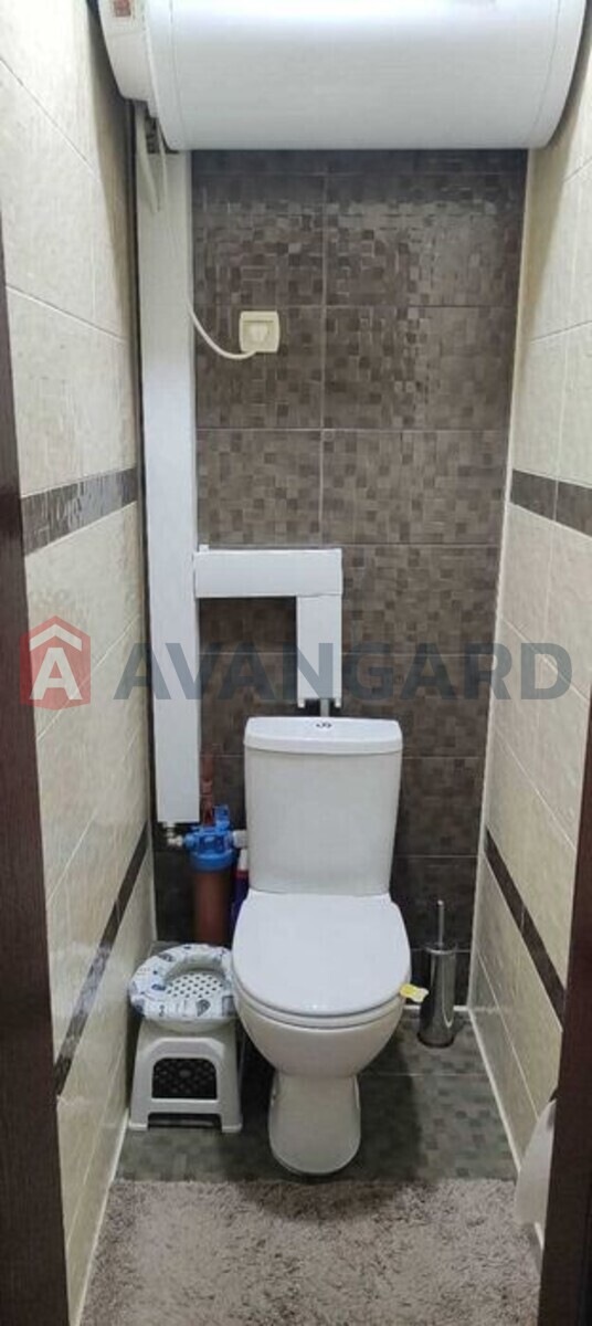 3 ����. ��������, 60/-/8 ��. �., 3/5 ���� ���� 10