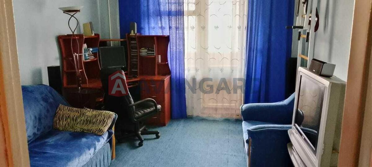 3 ����. ��������, 68/41/7 ��. �., 5/9 ���� ���� 1