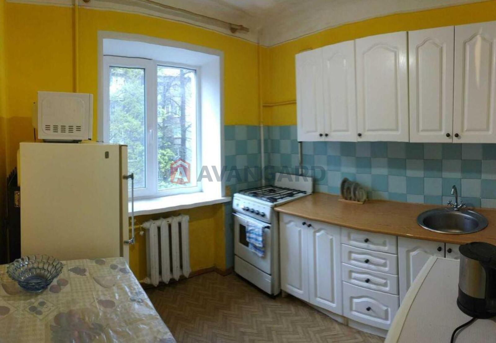 2 ��. ��������, 43/-/6 ��. �., 3/5 ������ ���� 1