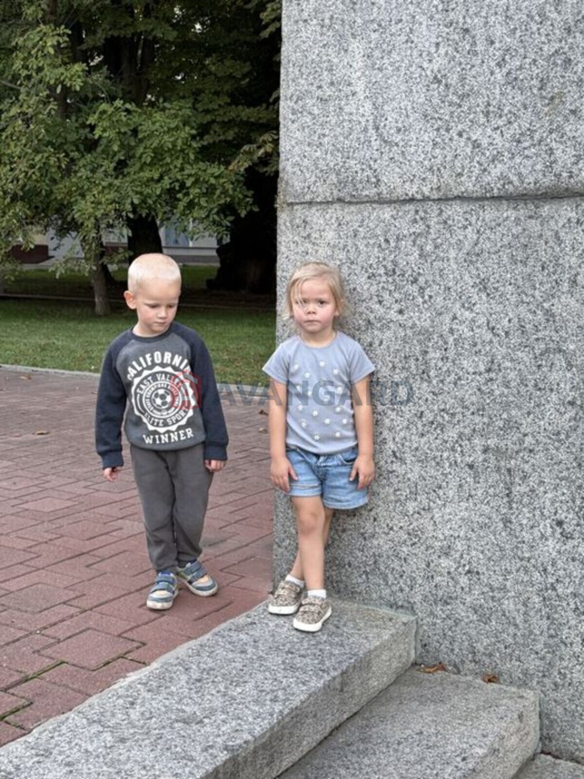 1 . , 43/-/9 . ., 8/10   22