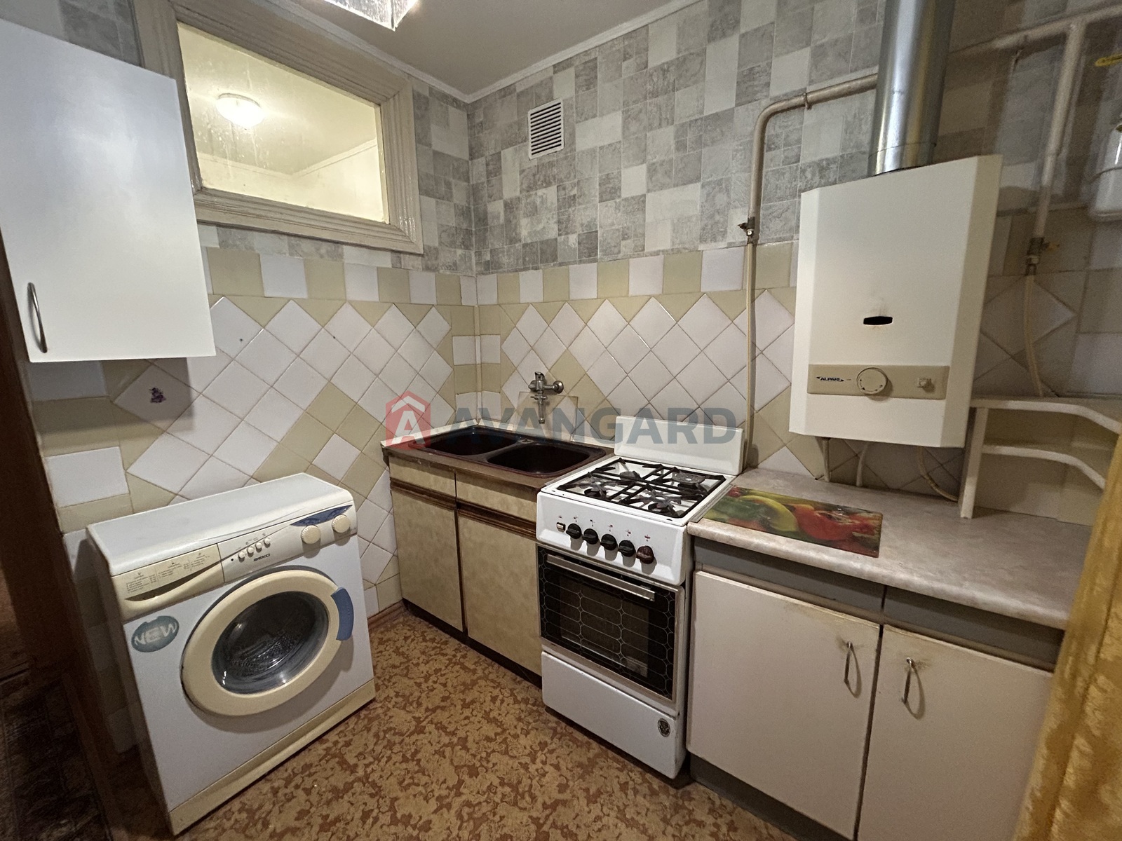 2 ����. ��������, 42/-/6 ��. �., 1/5 ���� ���� 15