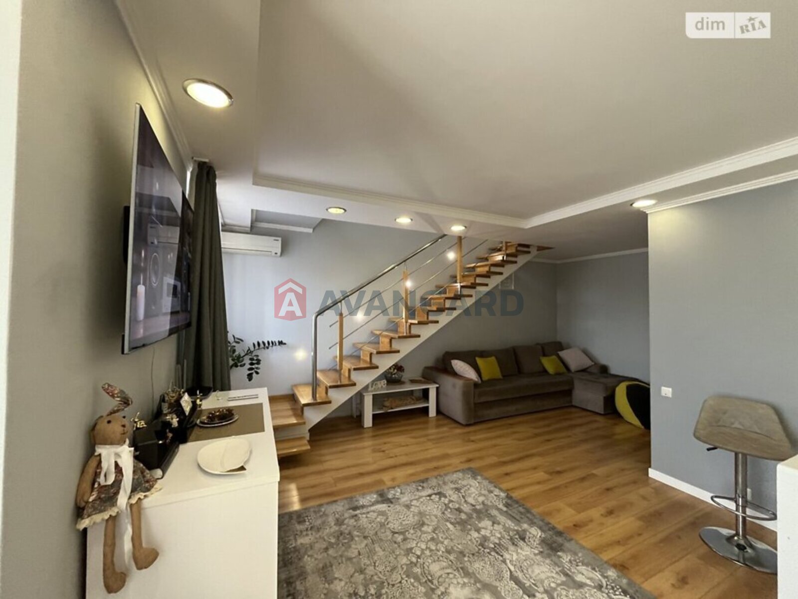 3 ��. ��������, 107/27/36 ��. �., 9/11 ������ ���� 7