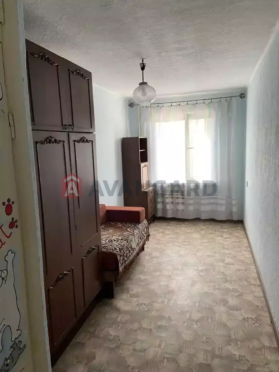 2 ����. ��������, 45/-/- ��. �., 5/3 ���� ���� 8