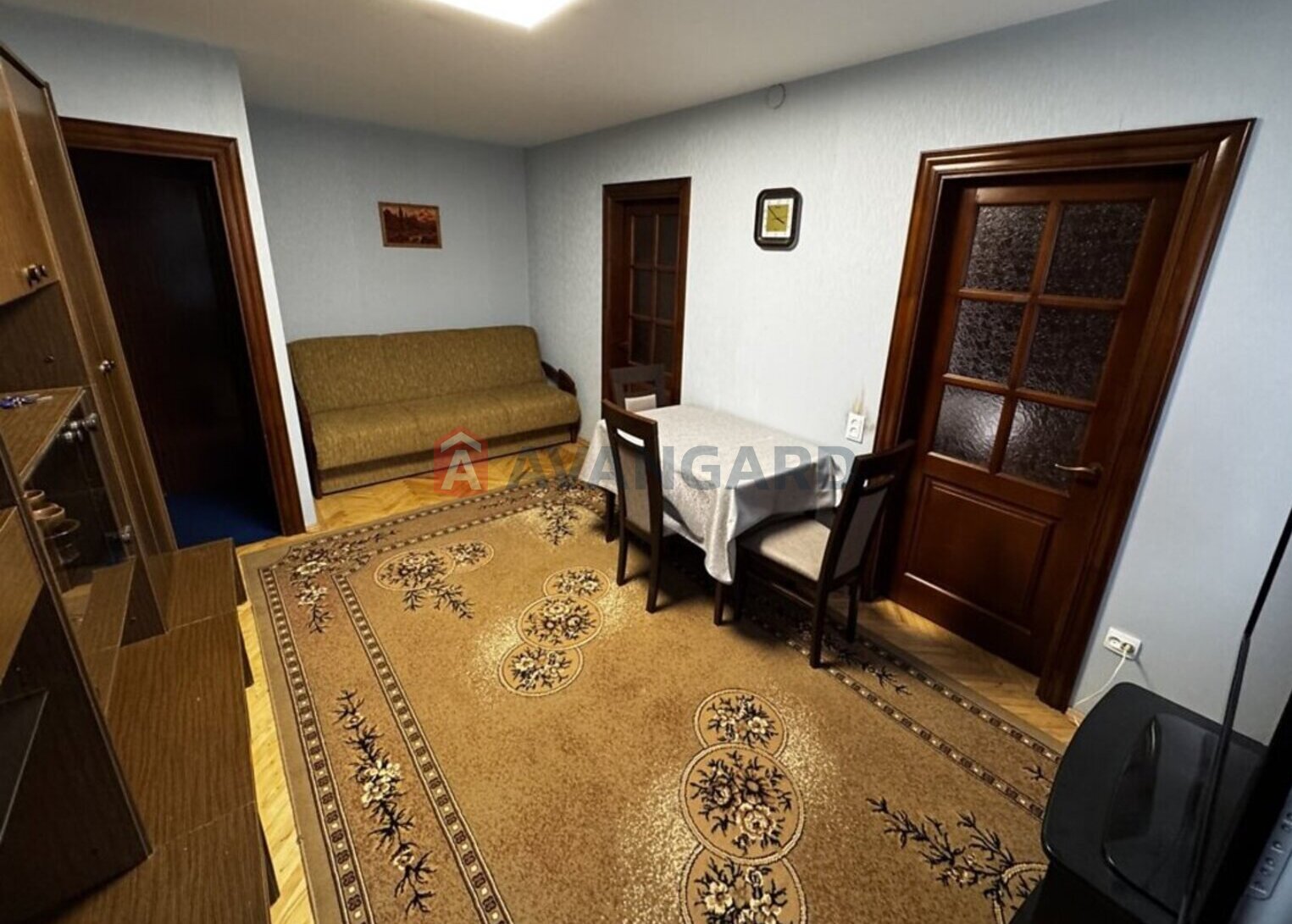 3 ��. ��������, 46/46/5 ��. �., 1/5 ������ ���� 17