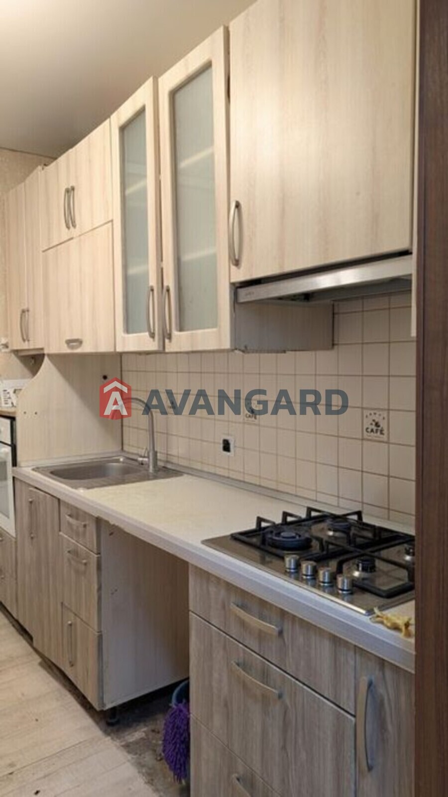 3 ��. ��������, 70/-/7 ��. �., 2/5 ������ ���� 16