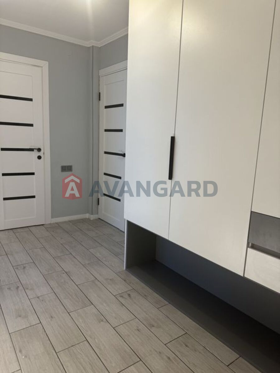 1 ����. ��������, 65/-/10 ��. �., 10/10 ���� ���� 12