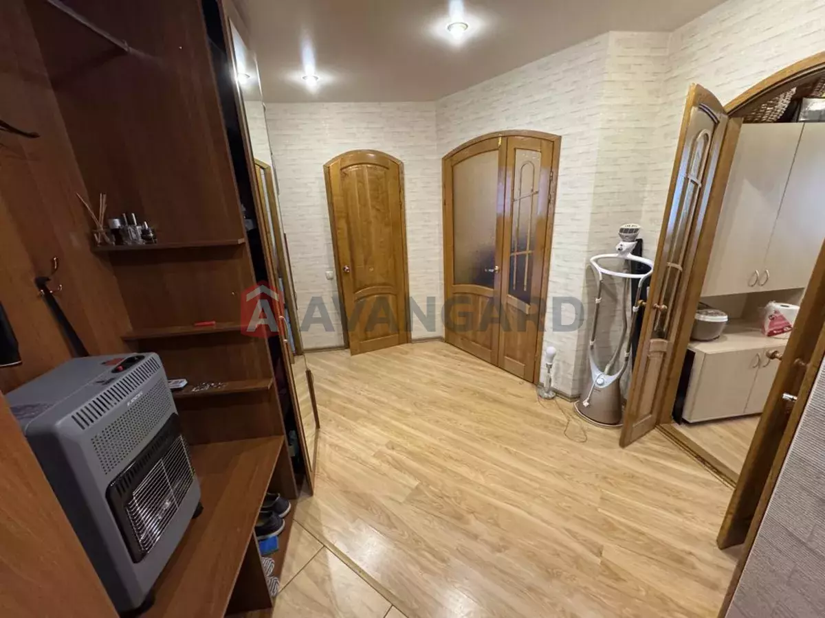 2 ��. ��������, 75/-/15 ��. �., 7/10 ������ ���� 9