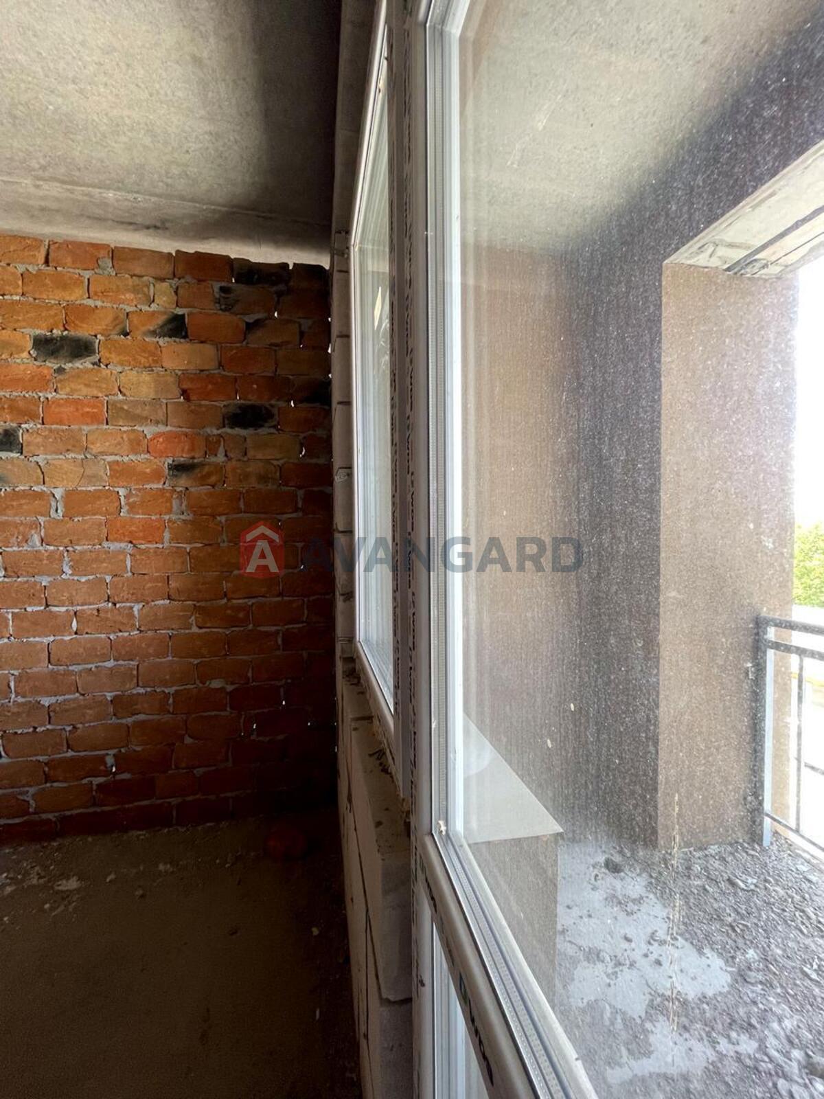 2 ��. ��������, 65/30/9 ��. �., 6/10 ������ ���� 9