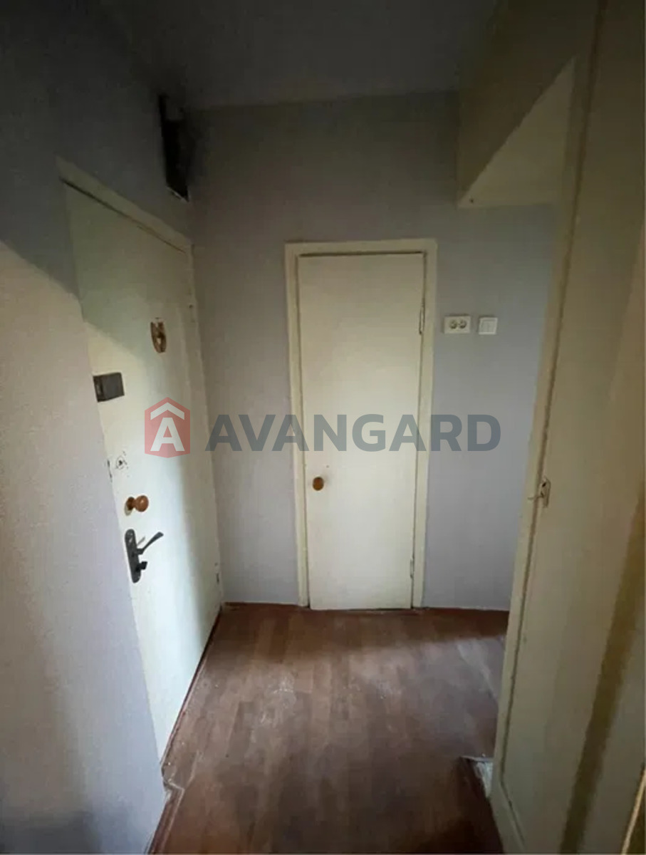 1 ��. ��������, 20/-/5 ��. �., 2/9 ������ ���� 3