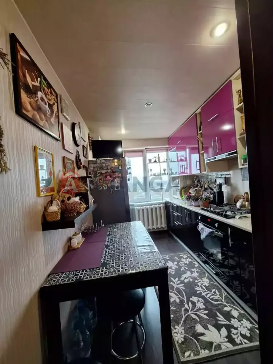 2 ��. ��������, 45/27/7 ��. �., 9/9 ������ ���� 9