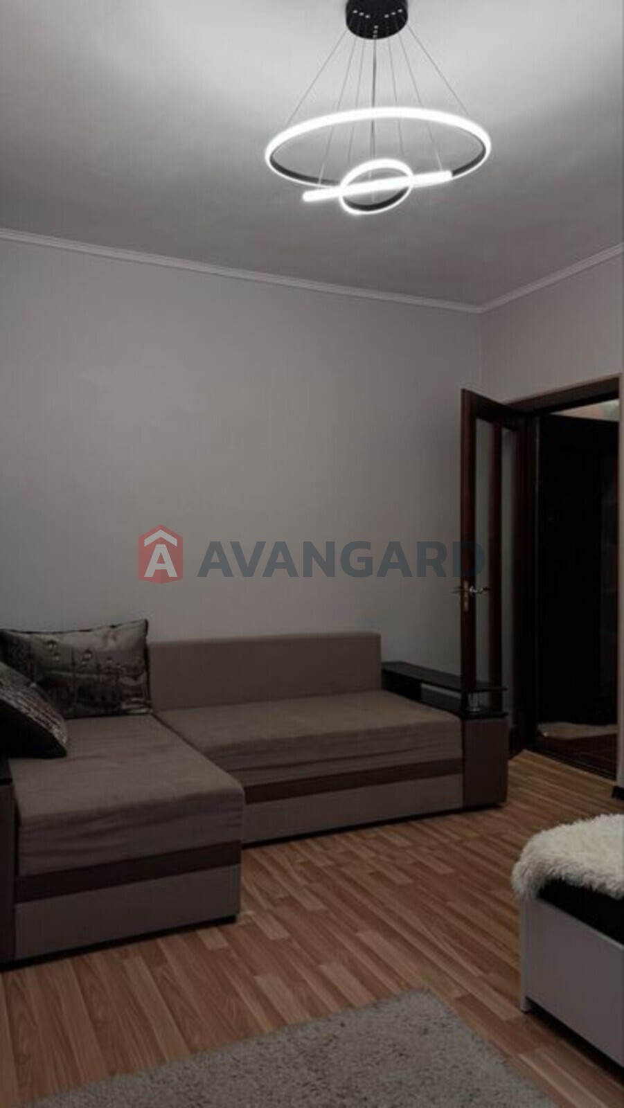 1 . , 34/-/9 . ., 3/4   11