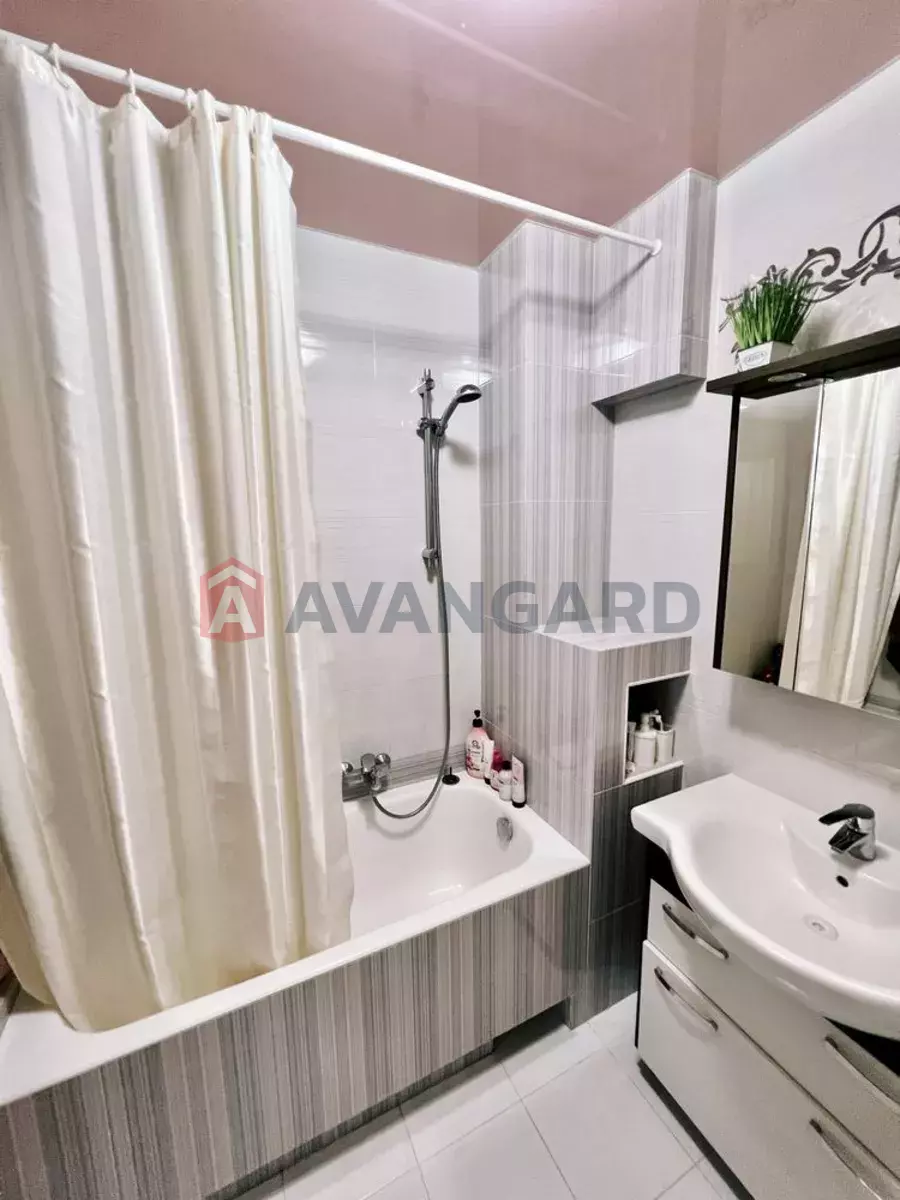 2 ��. ��������, 80/-/15 ��. �., 14/16 ������ ���� 15