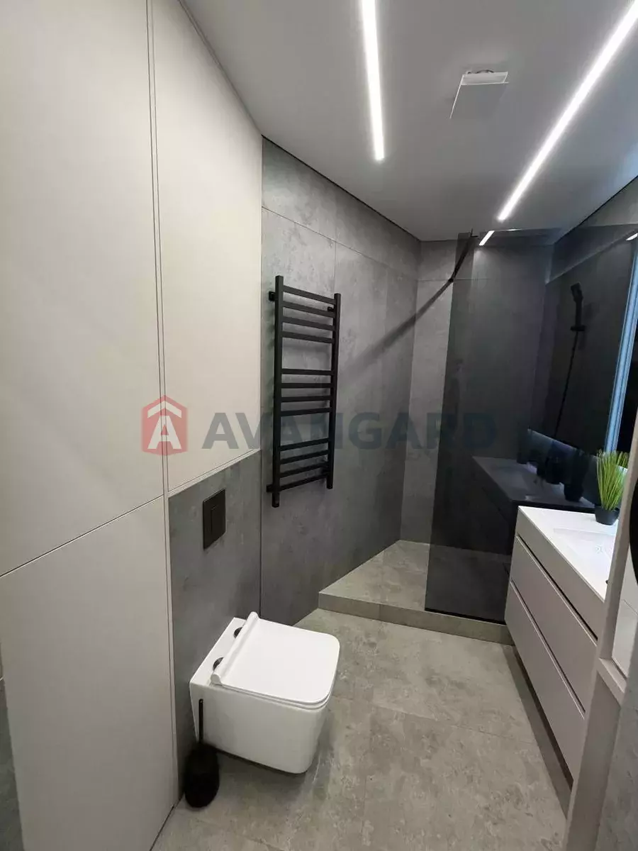 2 ��. ��������, 55/-/20 ��. �., 9/25 ������ ���� 18