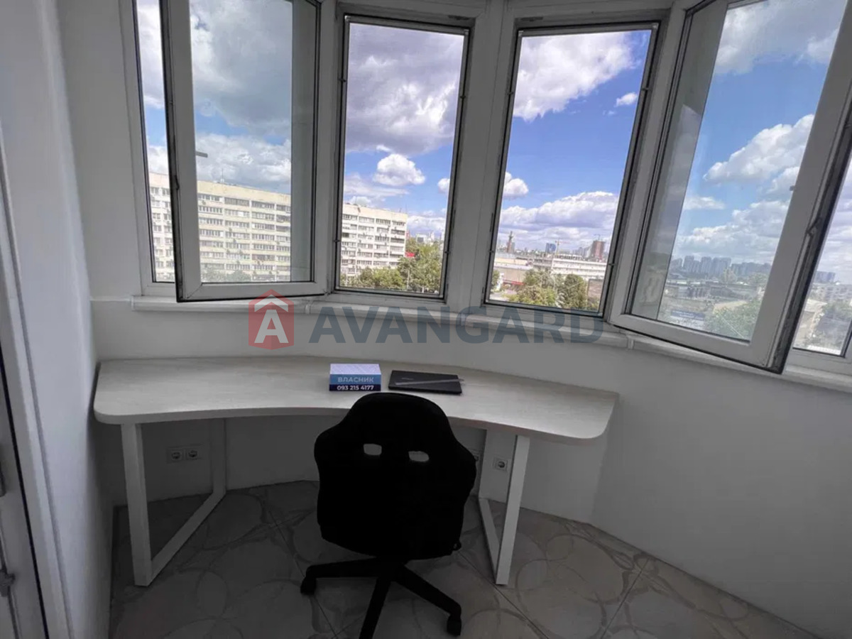 3 ��. ��������, 58/-/10 ��. �., 5/22 ������ ���� 11