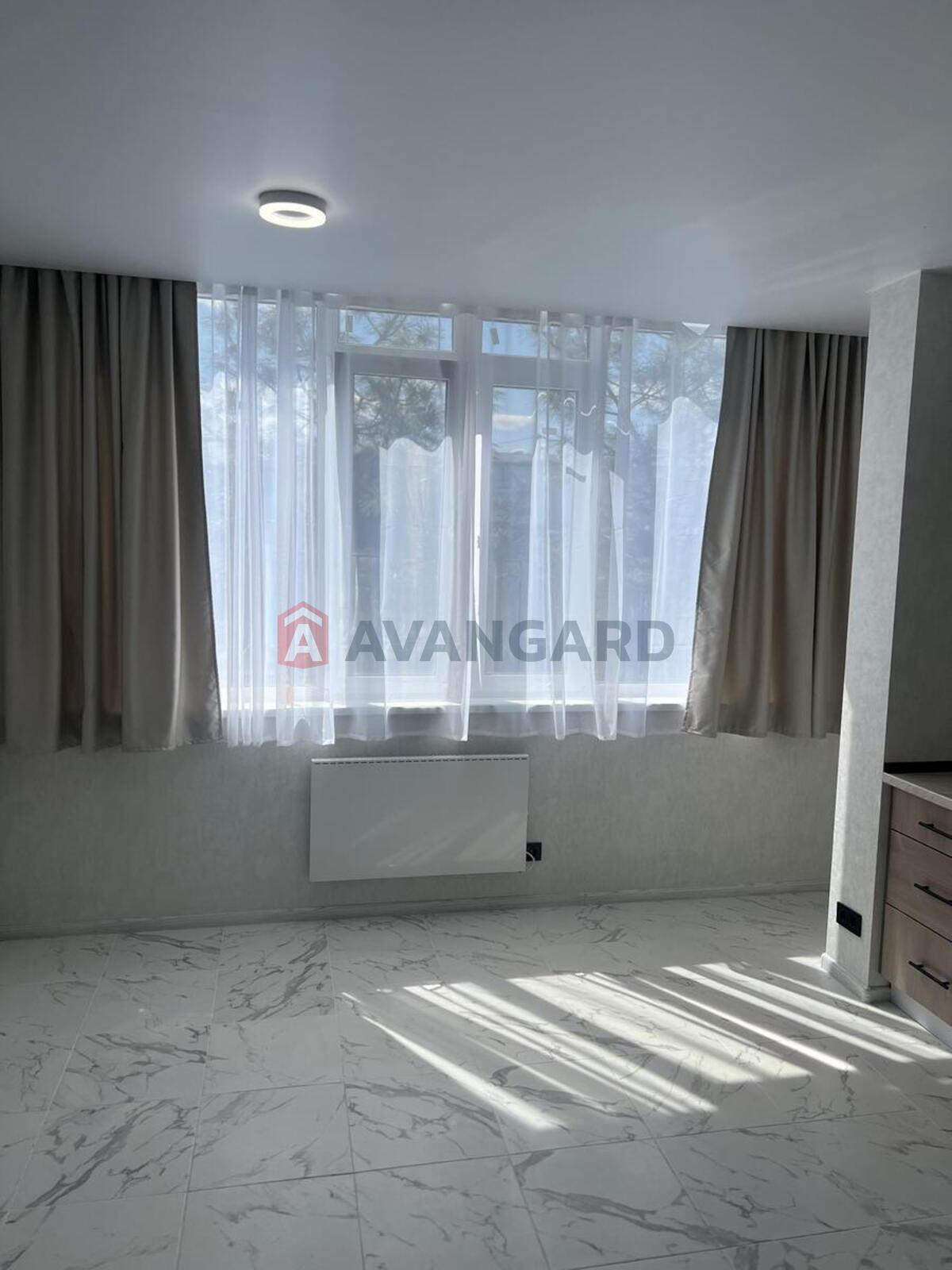 1 ��. ��������, -/-/- ��. �., 1/4 ������ ���� 2