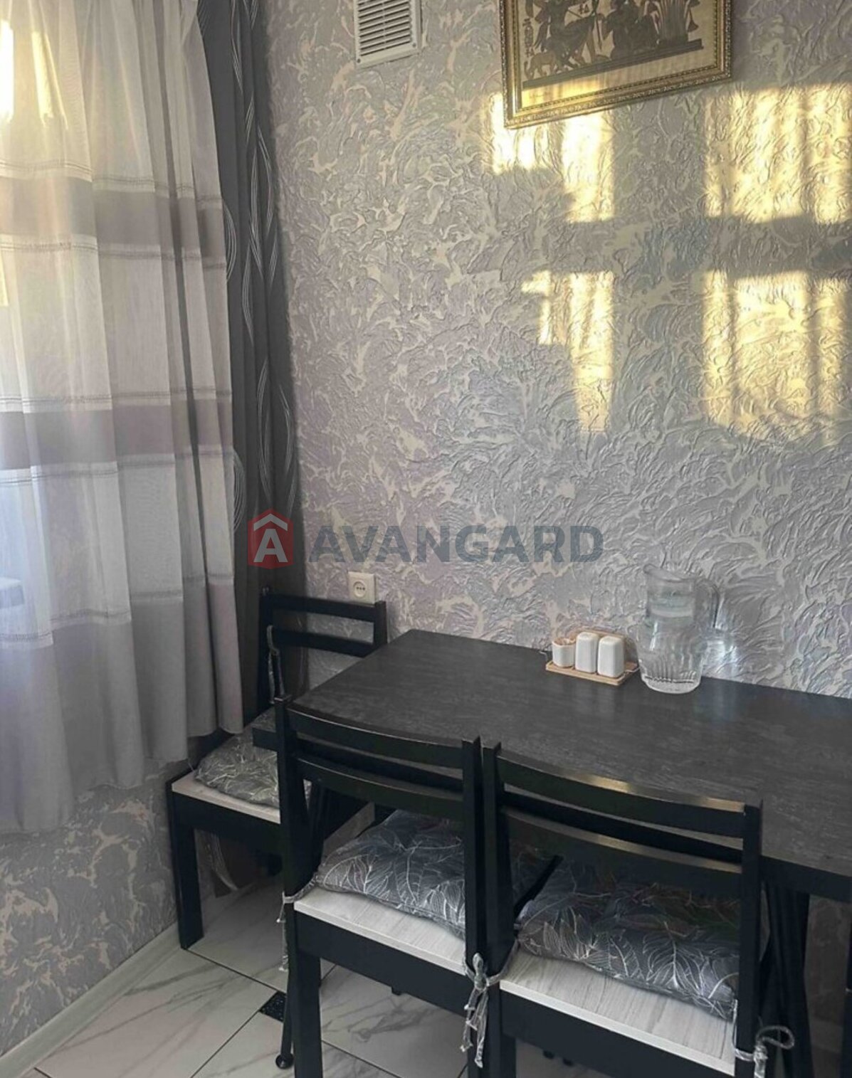 2 ��. ��������, 45/-/5.4 ��. �., 2/5 ������ ���� 11