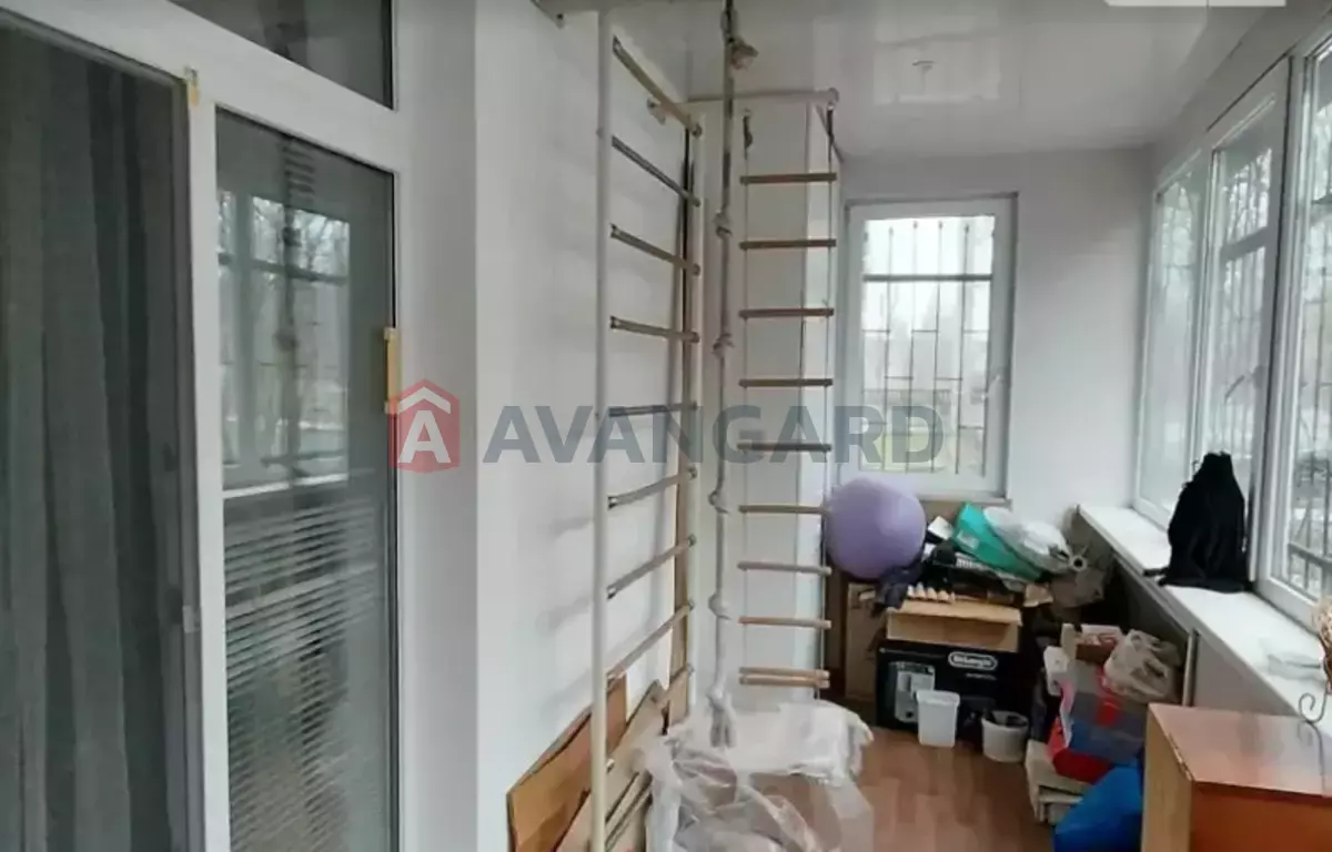 3 ��. ��������, 65/46/8 ��. �., 1/2 ������ ���� 12