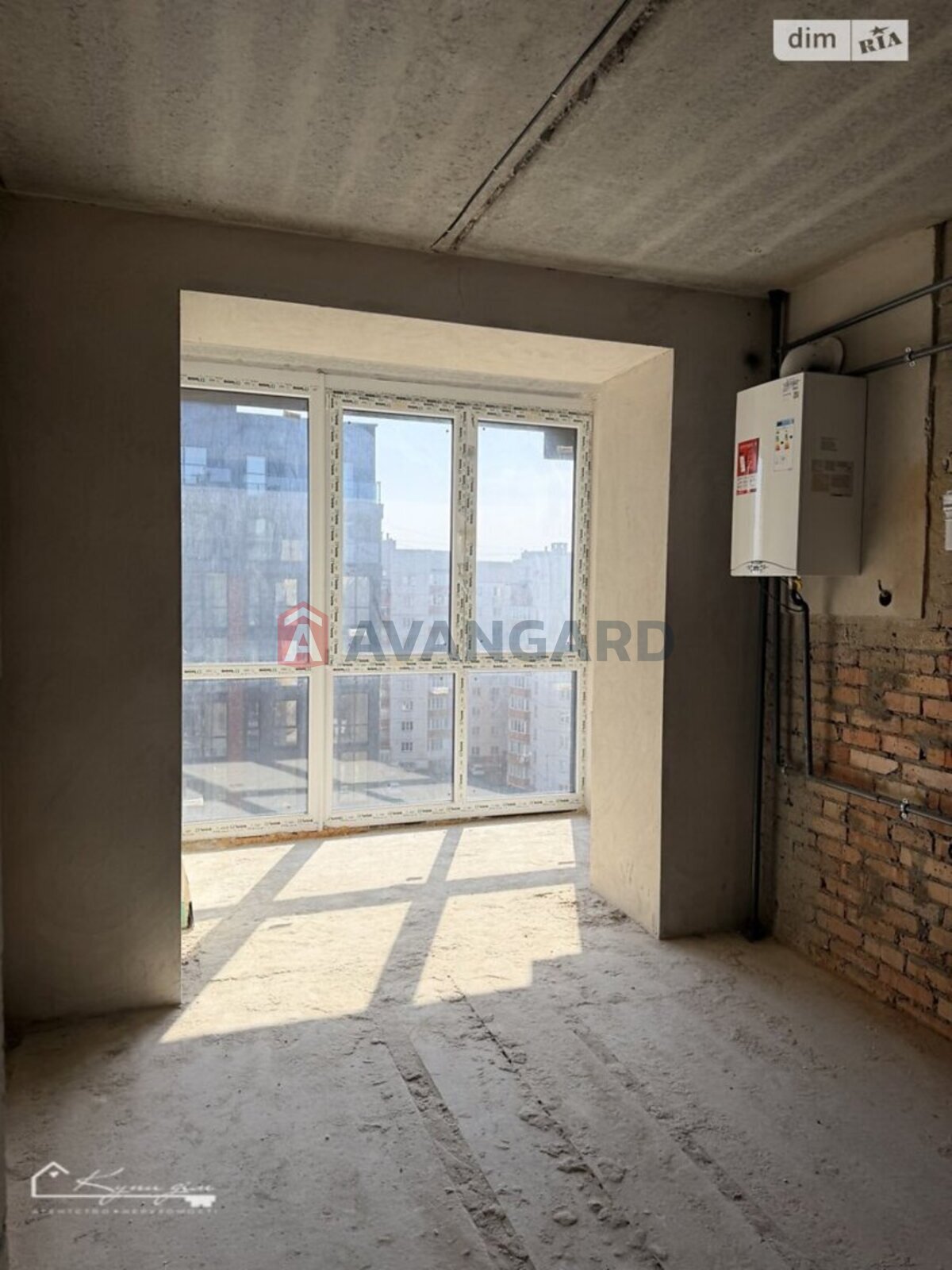 2 ��. ��������, 68/49/14 ��. �., 8/10 ������ ���� 12