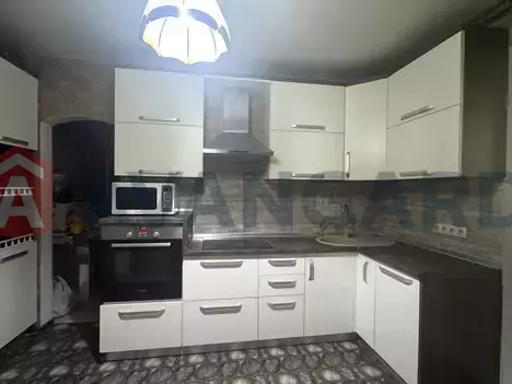 3 . , 81/-/12 . ., 12/25   8